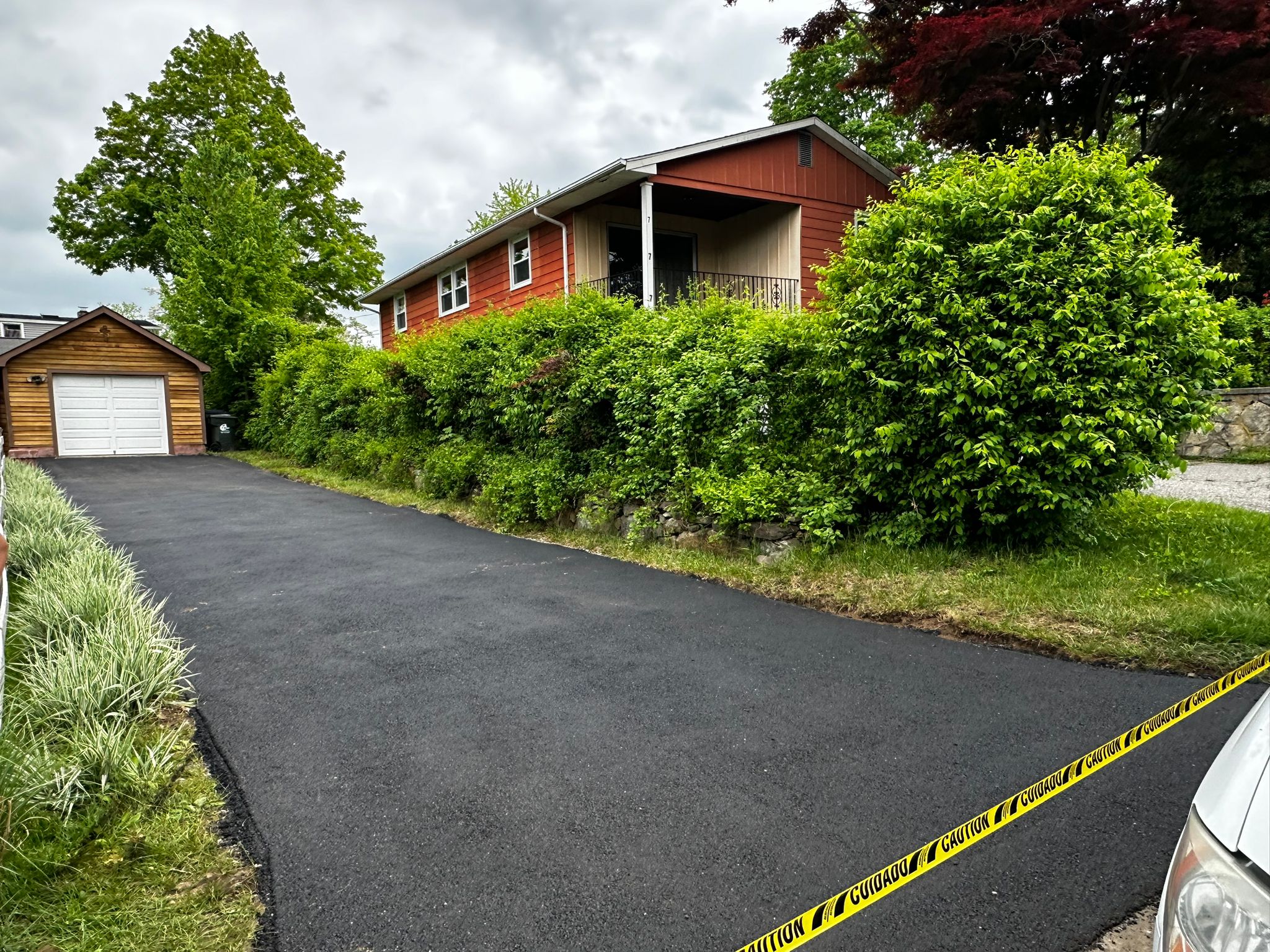 Driveway Paving In Branford {{brizy_dc_image_alt imageSrc=