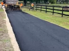 Asphalt Paving Workers in Fairfield and Danbury, CT