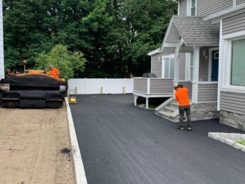 Driveway Paving in Wallingford CT {{brizy_dc_image_alt entityId=